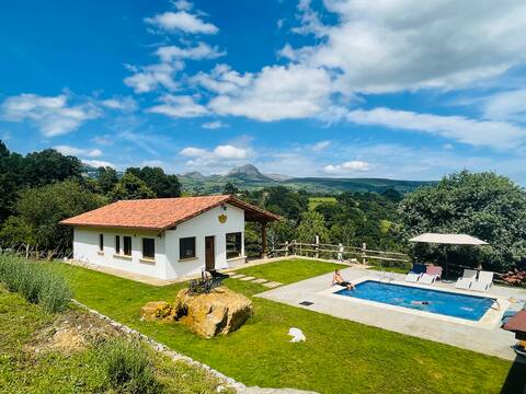 Villa in a natural paradise in Spain