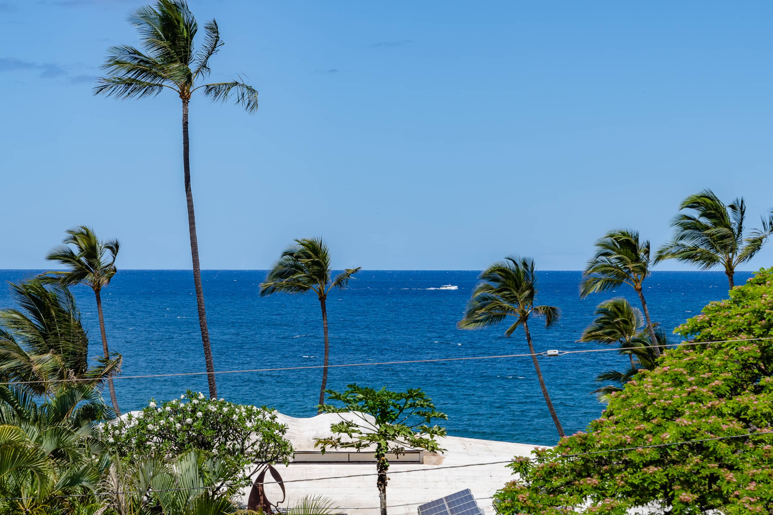 Condo in Kihei · ★5.0 · 1 bedroom · 2 beds · 2 baths - Image 7