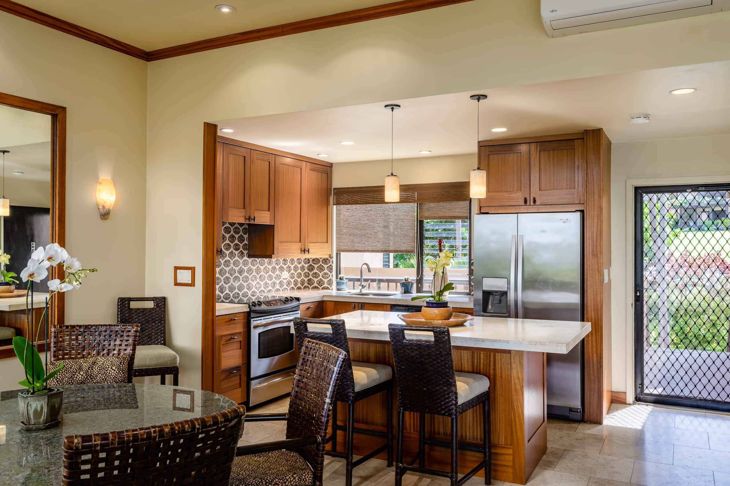 Condo in Kihei · ★5.0 · 1 bedroom · 2 beds · 2 baths - Image 2
