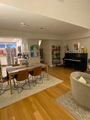 Three bedroom townhome – an oasis in the city gallery image 2
