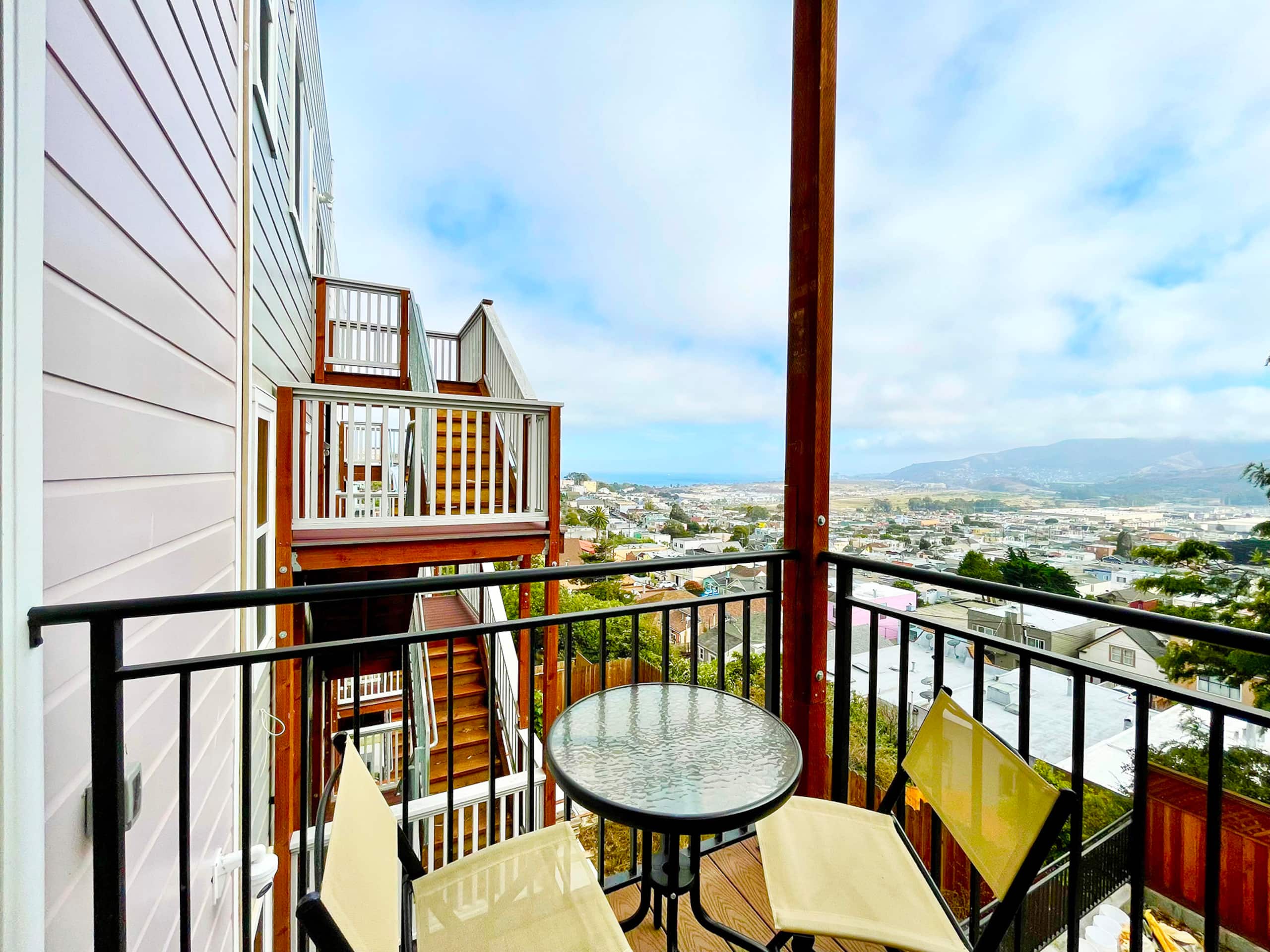 Home in San Francisco · ★4.89 · 2 bedrooms · 3 beds · 2 baths - Image 34