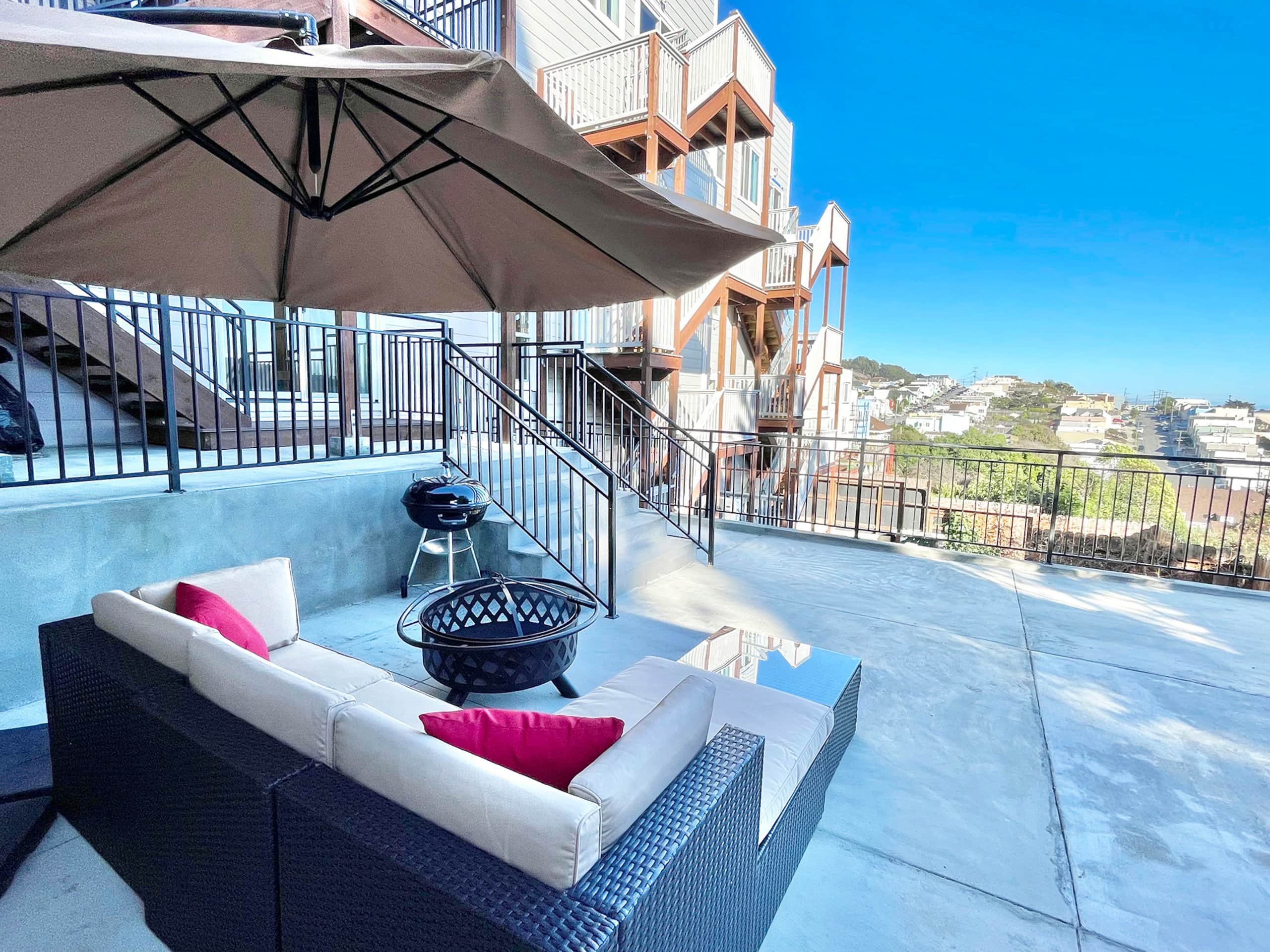 Home in San Francisco · ★4.89 · 2 bedrooms · 3 beds · 2 baths - Image 32