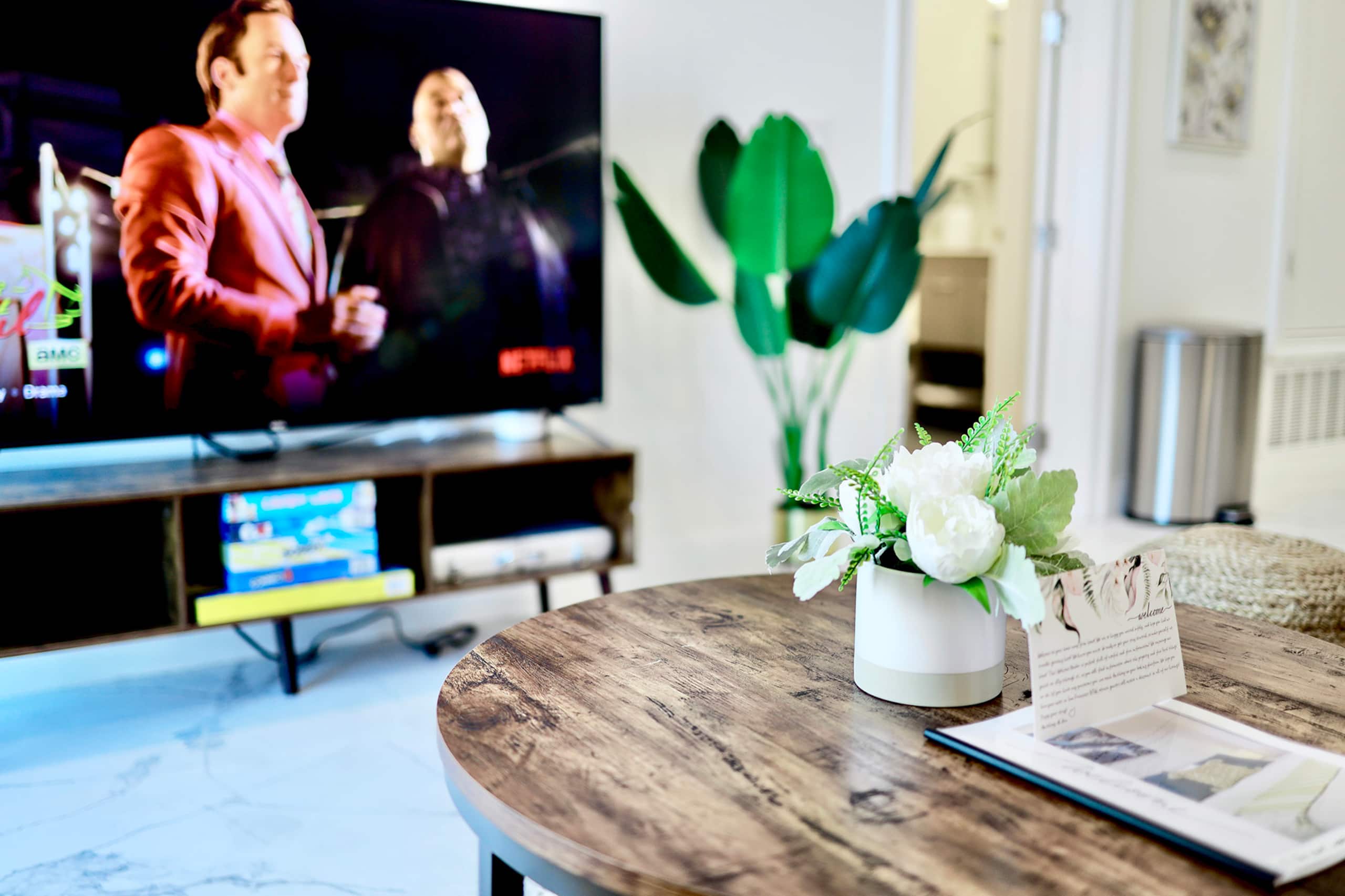 Home in San Francisco · ★4.89 · 2 bedrooms · 3 beds · 2 baths - Image 8