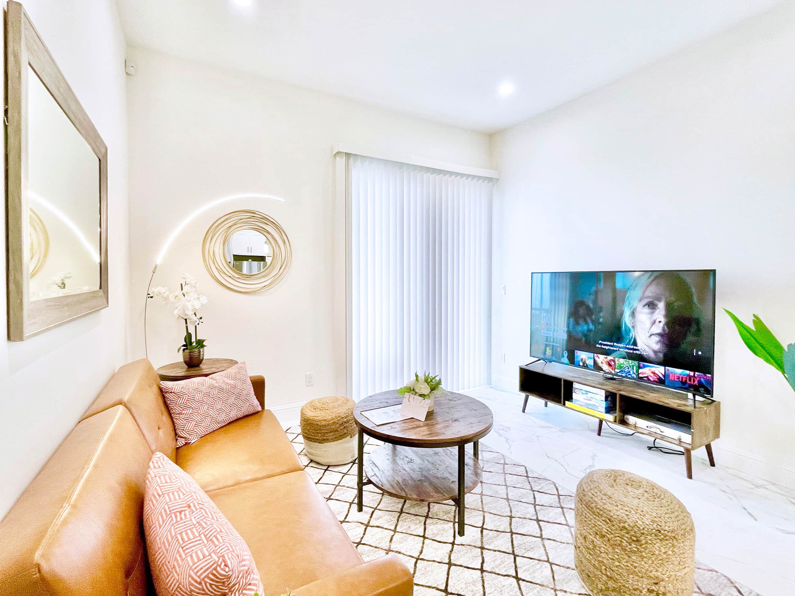 Home in San Francisco · ★4.89 · 2 bedrooms · 3 beds · 2 baths - Image 3