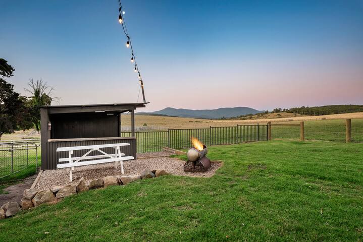 Yarra Grange Farm Stay – Gate House gallery image 2