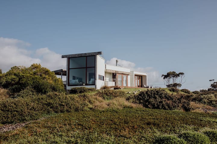 Miramar | Oceanfront Family Oasis | Total Privacy