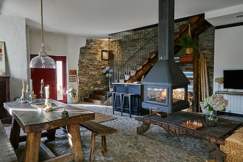 Propiedad de Airbnb exitosa: The most romantic country house in Luarca en Valdés