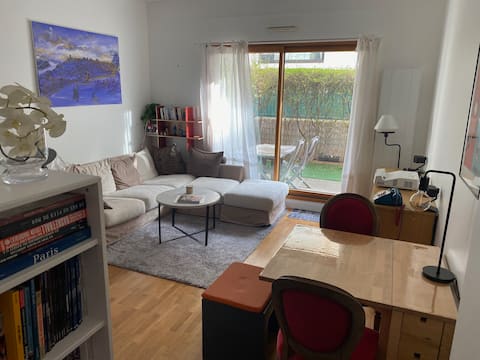 Top Airbnb: Apartment near Paris with garden in Levallois Perret