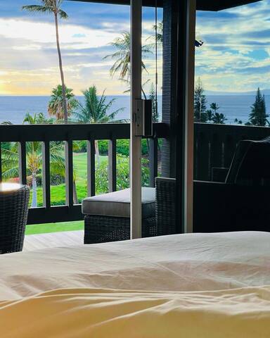 Stunning ocean, sunset & island views #27-3BD/3BA gallery image 2