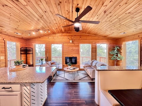 Serene, Family Friendly Mountain Retreat