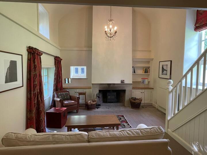 Luxury Welsh mountain studio cottage Cottages for Rent in Minera, Wales, United Kingdom Airbnb