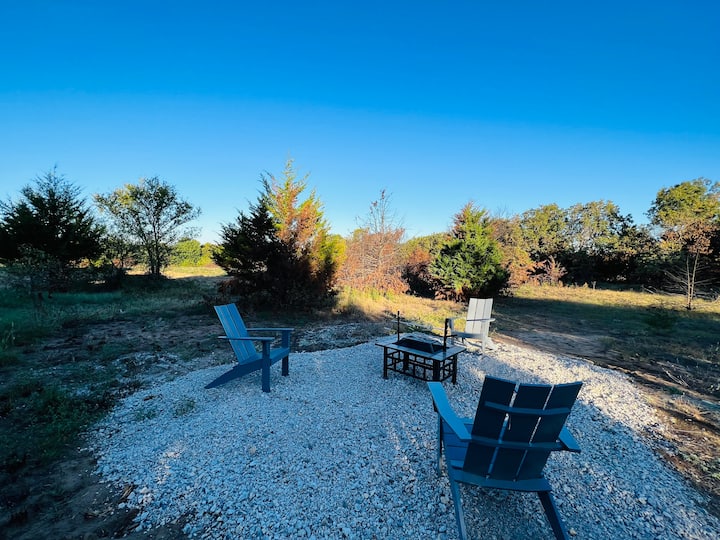 Lazy Spring Farm Star Gazing Hot Tub 3 Farm stays for Rent in Jennings, Oklahoma, United