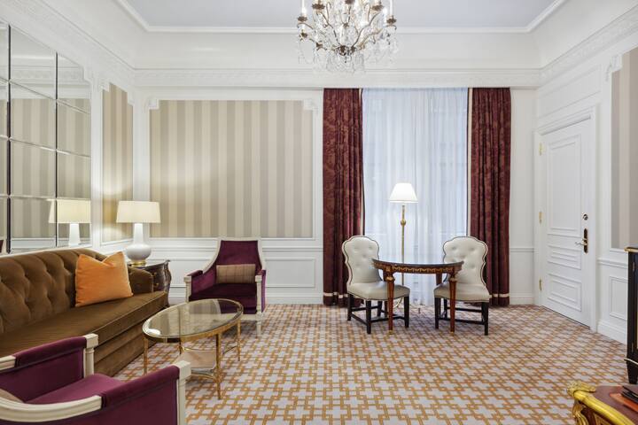 St. Regis Residence Club – 2 BR Suite. 5th Ave NYC gallery image 3