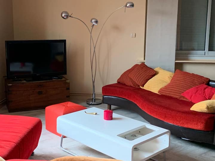 Grande Maison Familiale Avec Billard & Jardin - Aisne