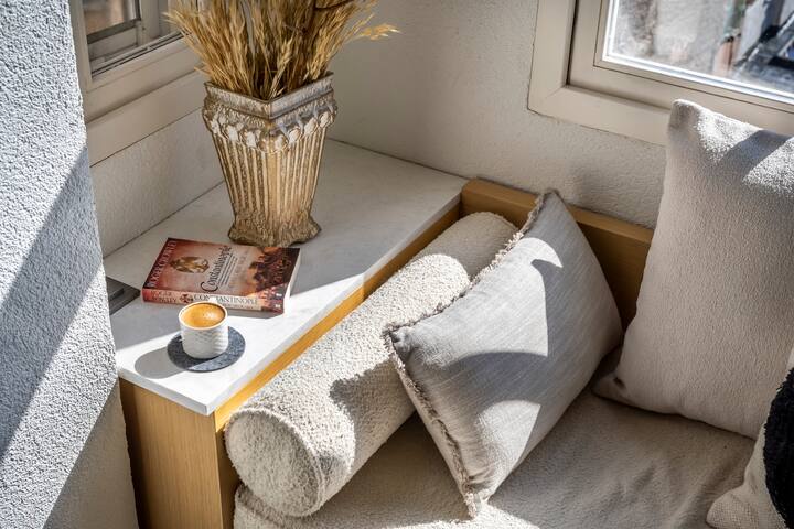 Luxurious Historical Apartment in Lively Beyoglu gallery image 5