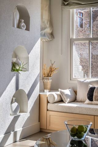 Luxurious Historical Apartment in Lively Beyoglu gallery image 4