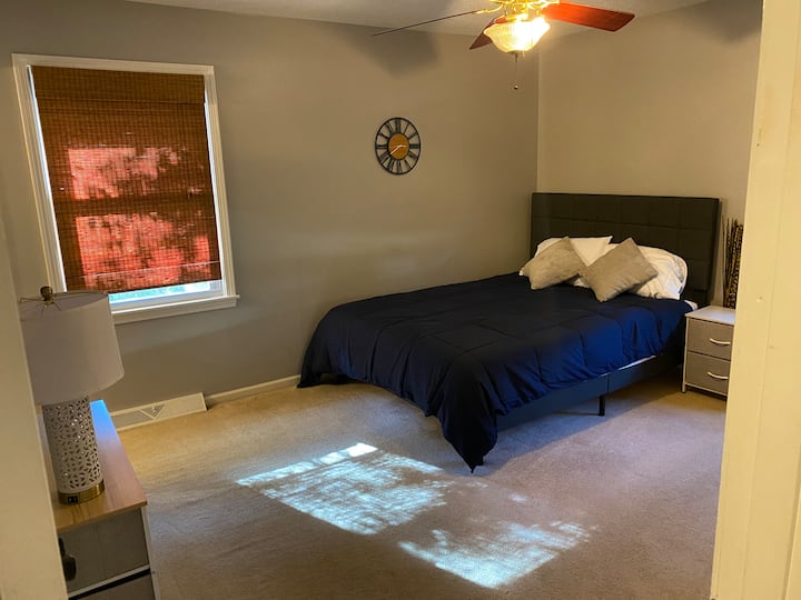 غرفة النوم 2