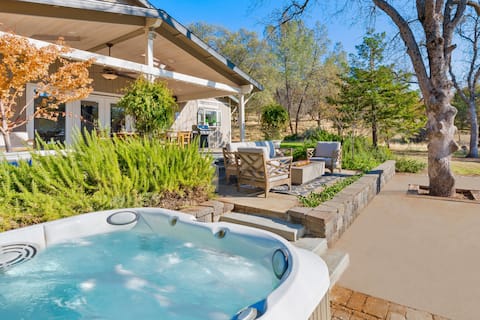 Private Paradise: Big Backyard, & Secluded Haven