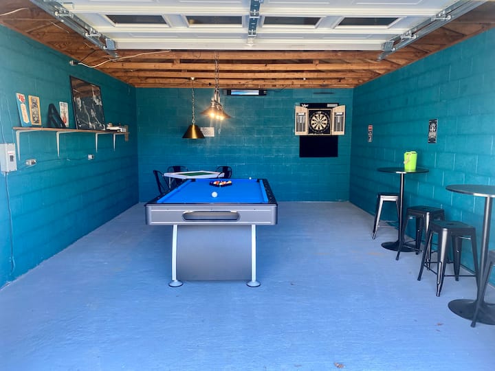 Paradise in Nashville! Hot tub, Billiards & More! Houses for Rent in Nashville, Tennessee