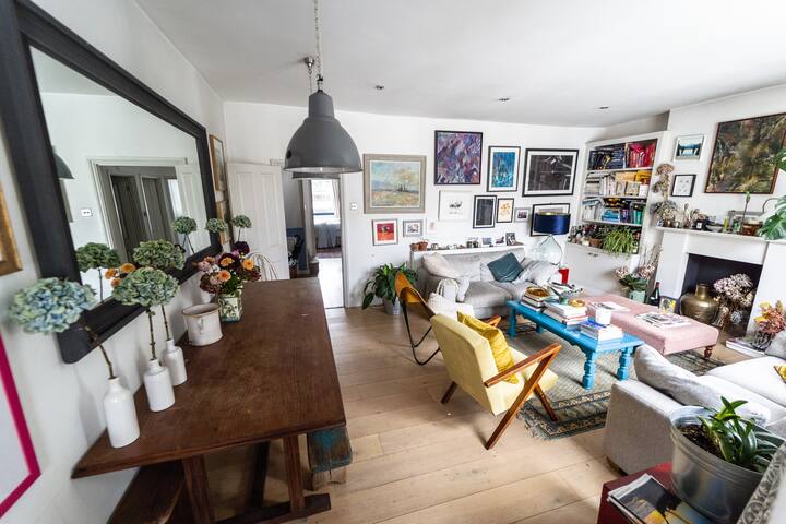 Spacious 3 bed 3 bath flat with roof terrace