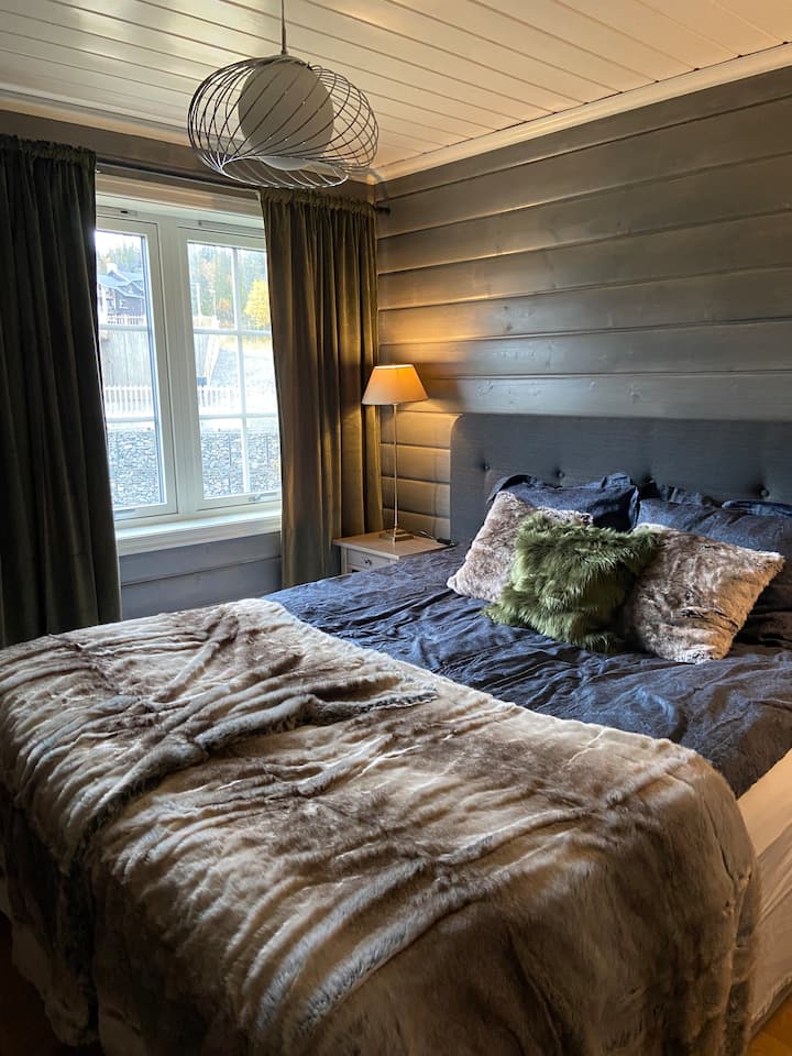 საძინებელი 3