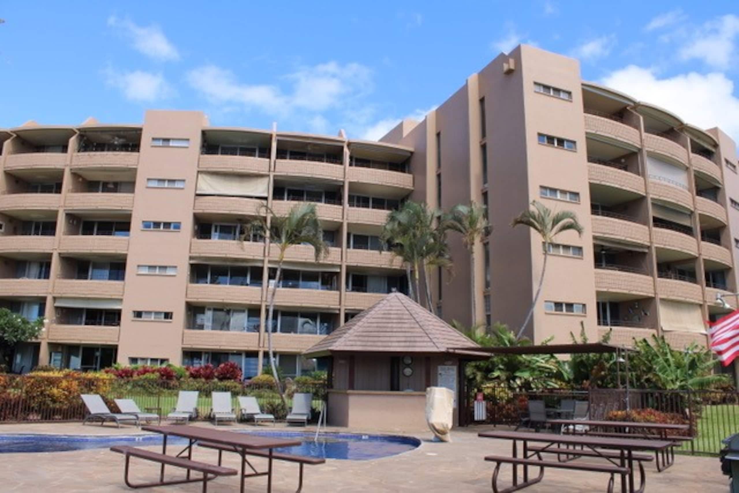 Condo in Wailuku · ★4.97 · Studio · 1 bed · 1 private bath - Image 16
