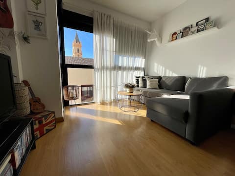 Anuncio de Airbnb popular: A Charming Home with a Private Rooftop Terrace en La Trinidad (Centro)