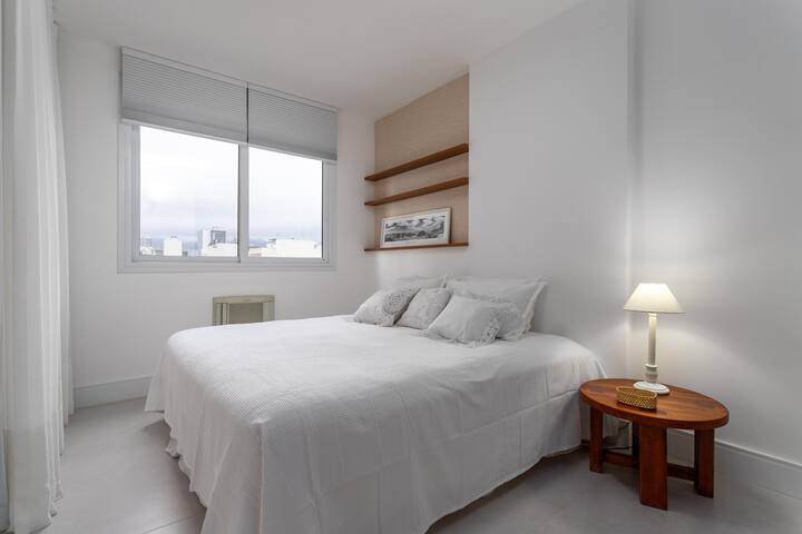 Vista para o Cristo, ao lado da praia T84 gallery image 4