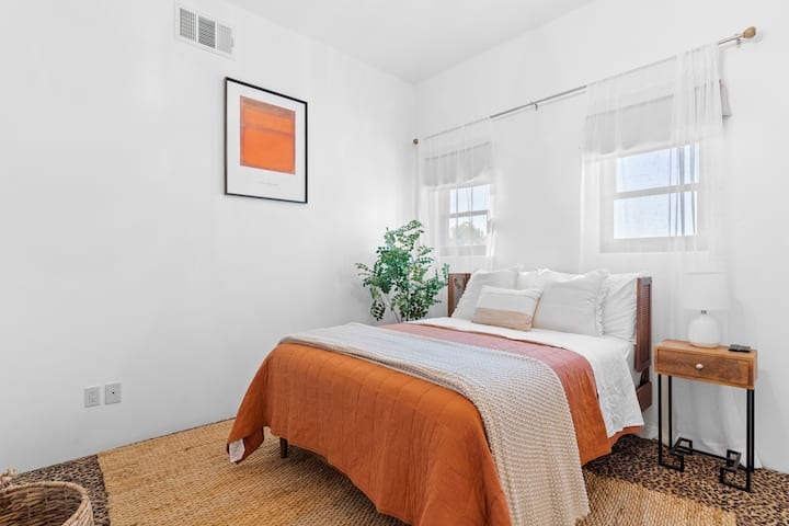 غرفة النوم 2