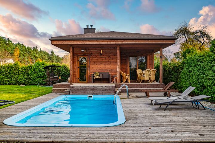 Mājīga Villa ar pirti un baseinu. gallery image 3