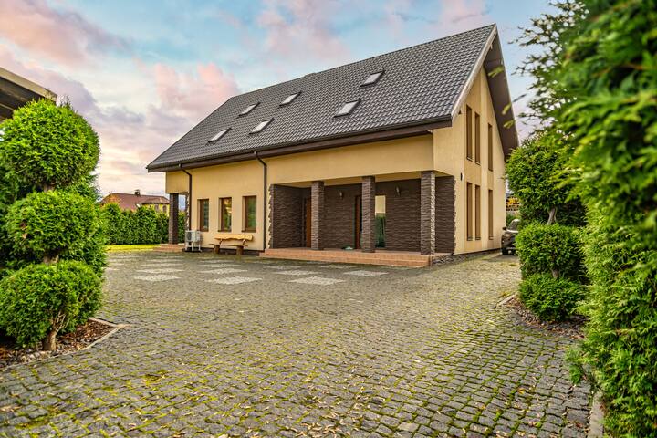 Mājīga Villa ar pirti un baseinu. gallery image 2