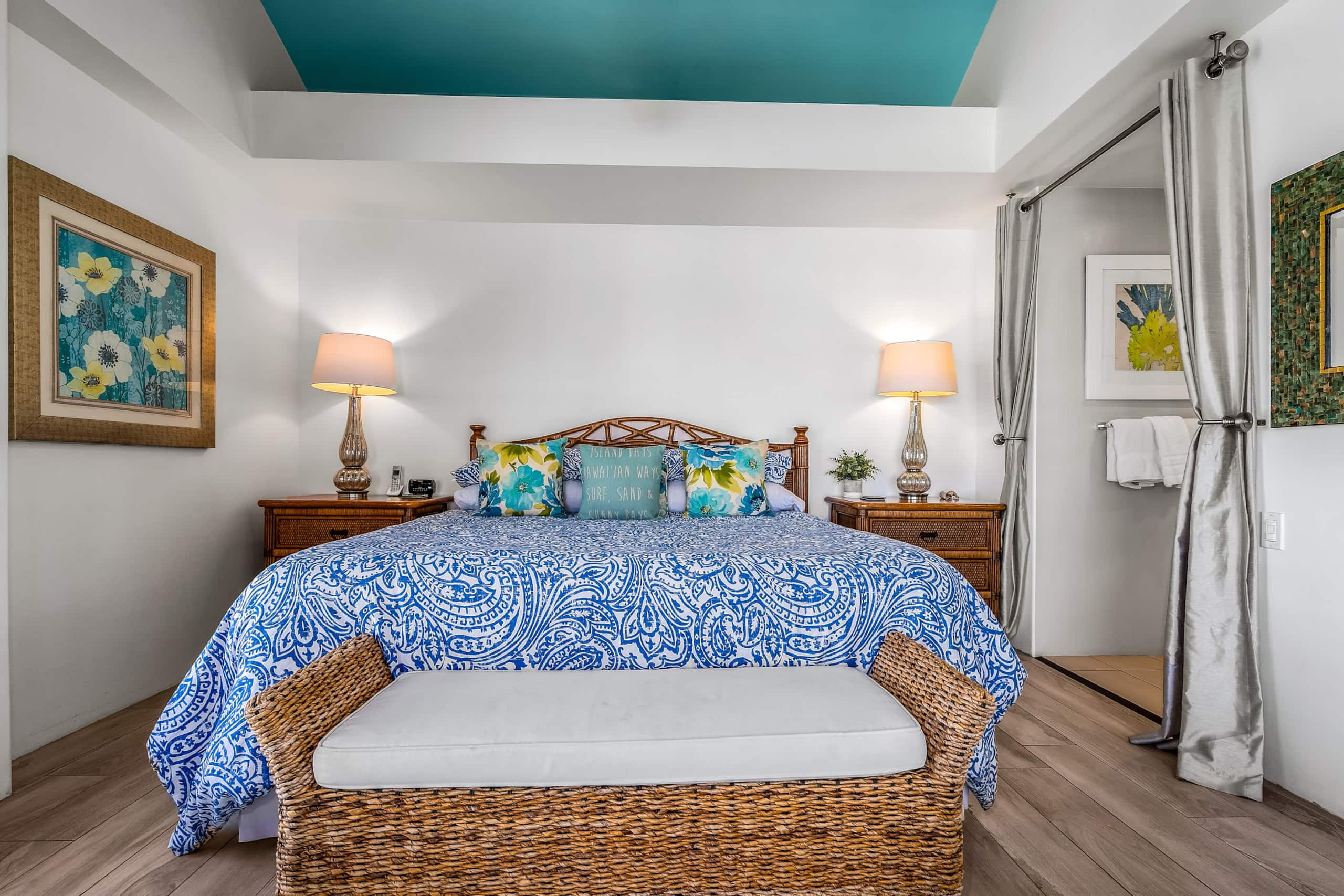 Condo in Wailea · ★4.88 · 1 bedroom · 2 beds · 2 baths - Image 15