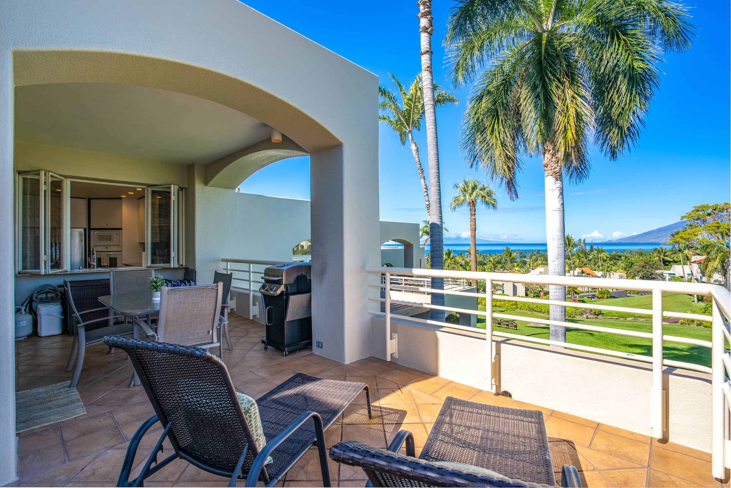 Condo in Wailea · ★4.88 · 1 bedroom · 2 beds · 2 baths - Image 29