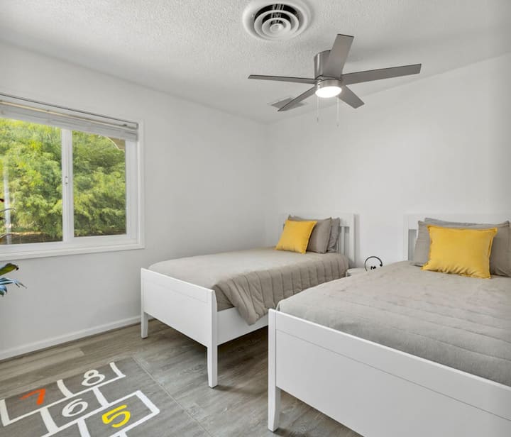Dormitorio 3, camas individuales con sábanas de calidad