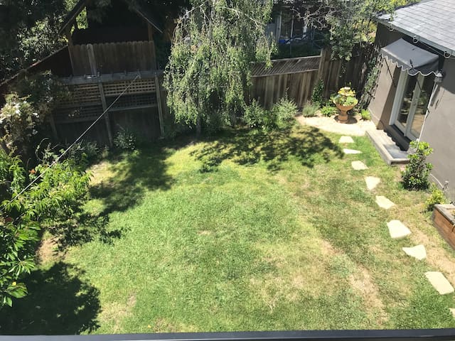 Comfortable Family-Friendly Home gallery image 4