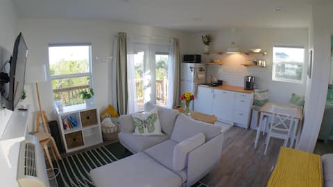 Popular Airbnb listing: Barefoot Bungalow - peaceful oceanside studio in Rodanthe