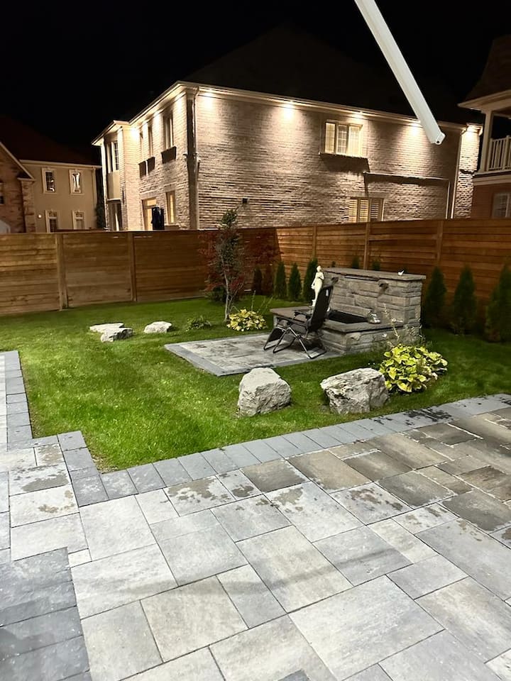 Brampton House Vacation Rentals Ontario, Canada Airbnb