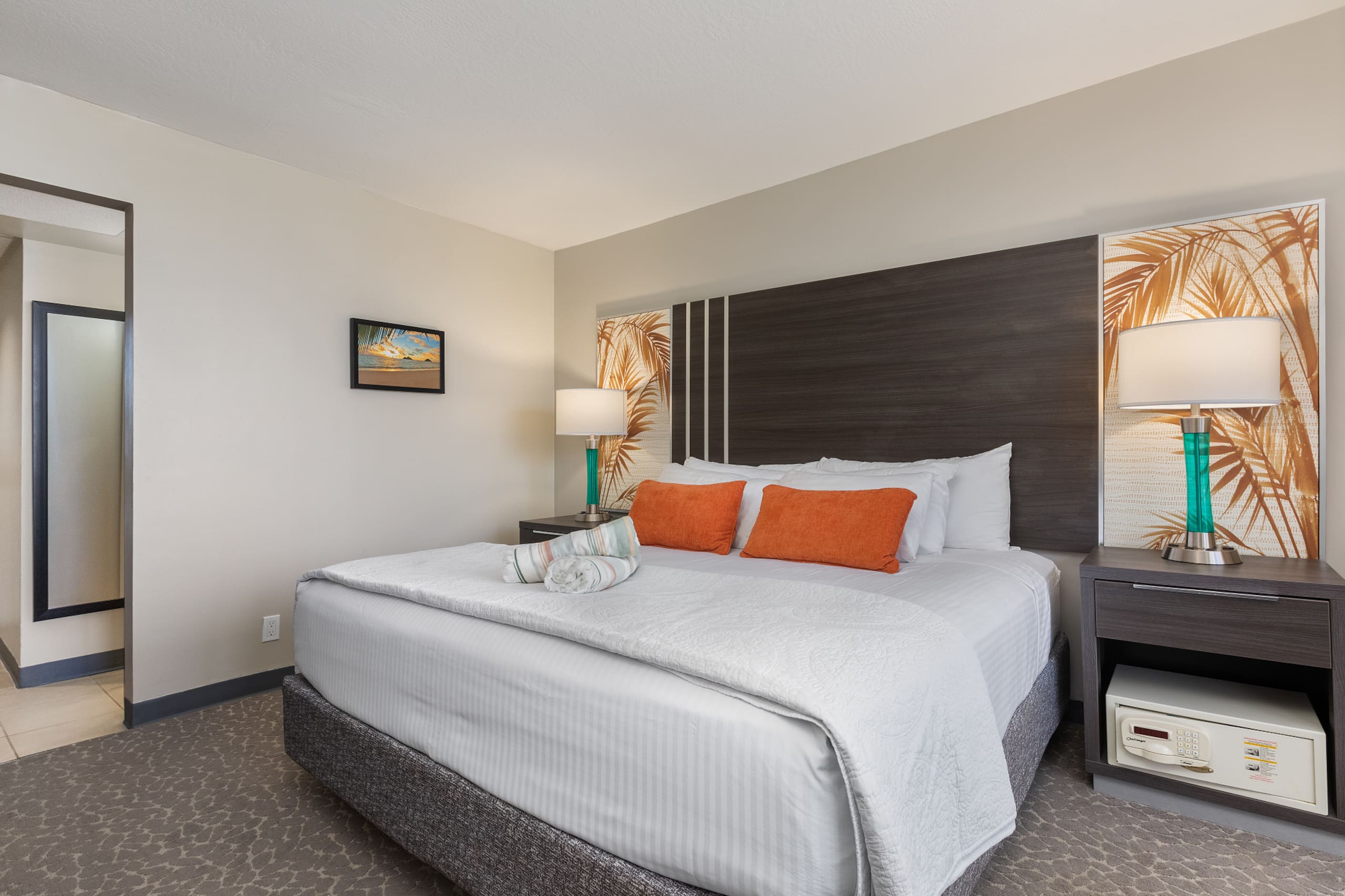 Condo in Honolulu · ★4.76 · 1 bedroom · 1 bed · 1 shared bath - Image 17