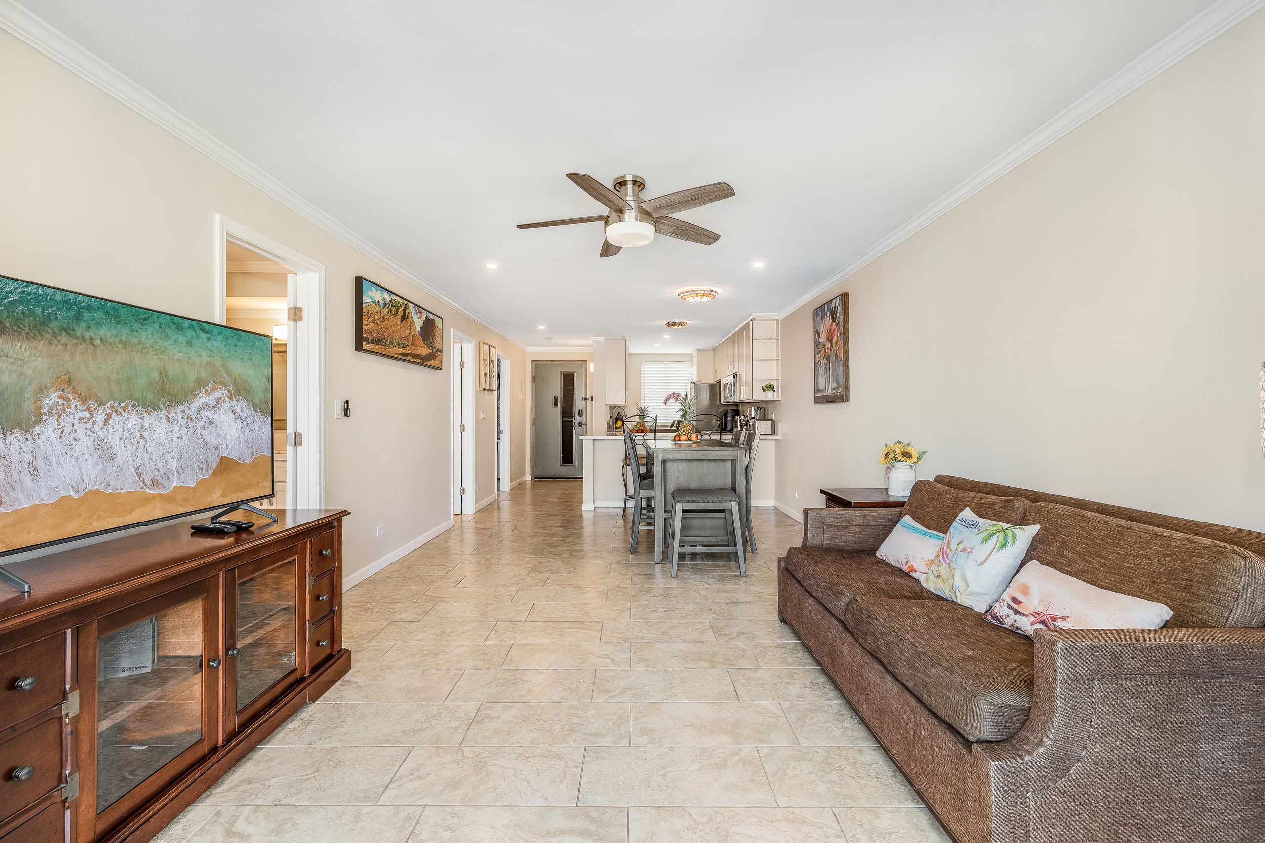 Condo in Lahaina · ★4.81 · 2 bedrooms · 3 beds · 2 baths - Image 4