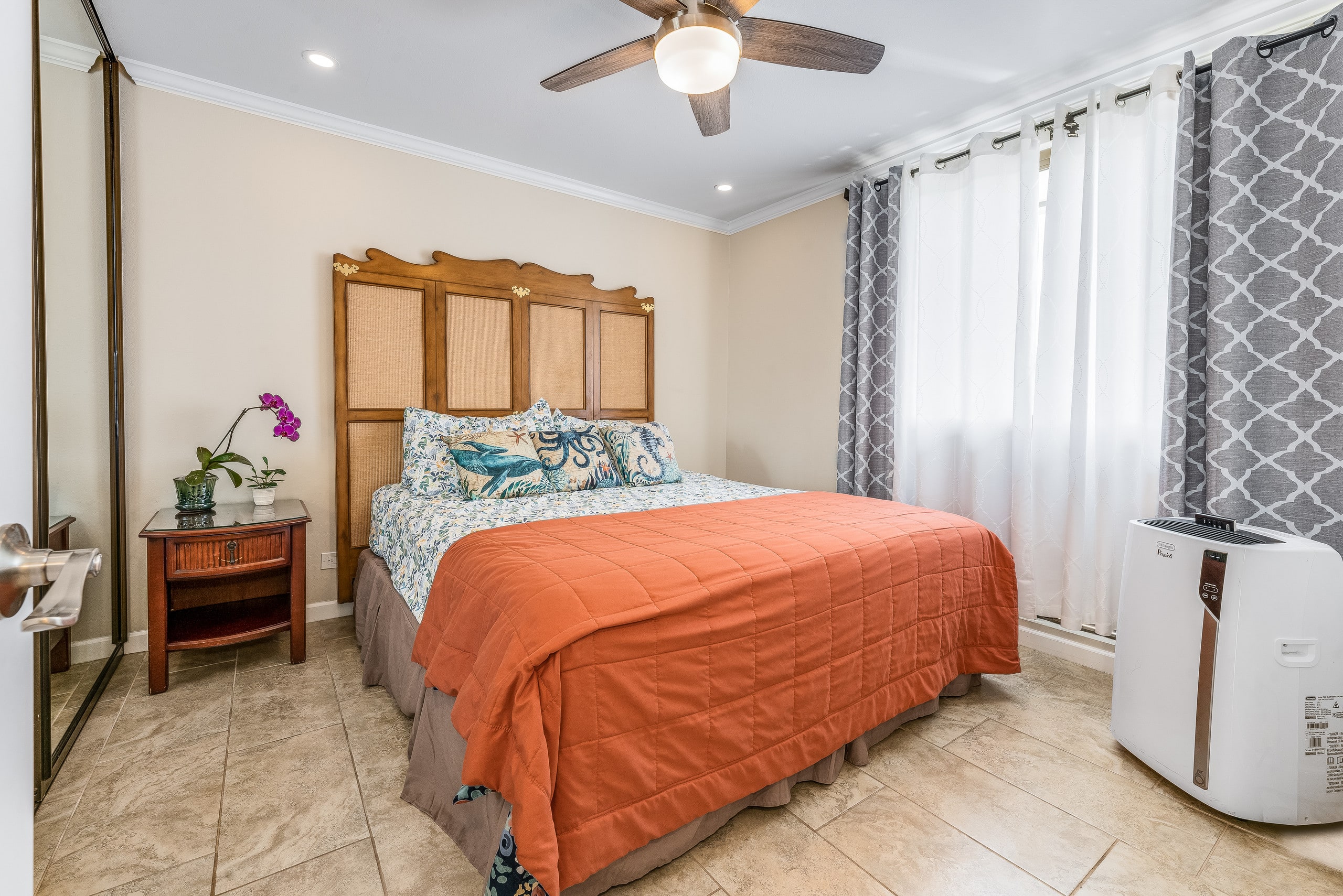 Condo in Lahaina · ★4.81 · 2 bedrooms · 3 beds · 2 baths - Image 21