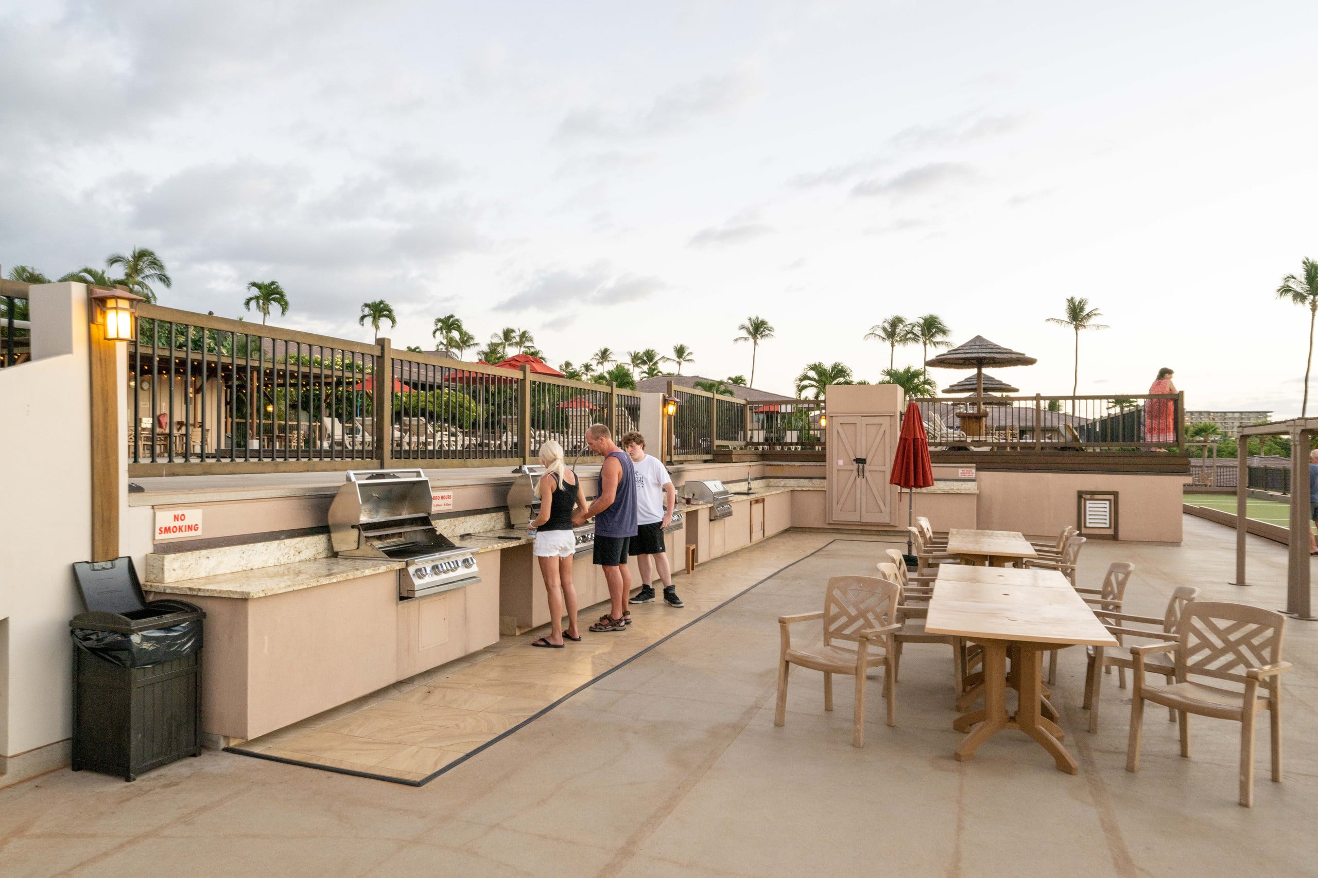 Condo in Lahaina · ★4.93 · 1 bedroom · 3 beds · 1 private bath - Image 28