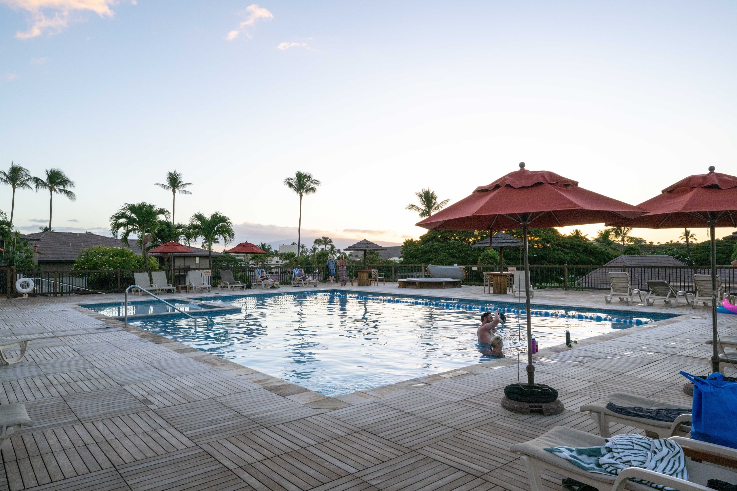 Condo in Lahaina · ★4.93 · 1 bedroom · 3 beds · 1 private bath - Image 26