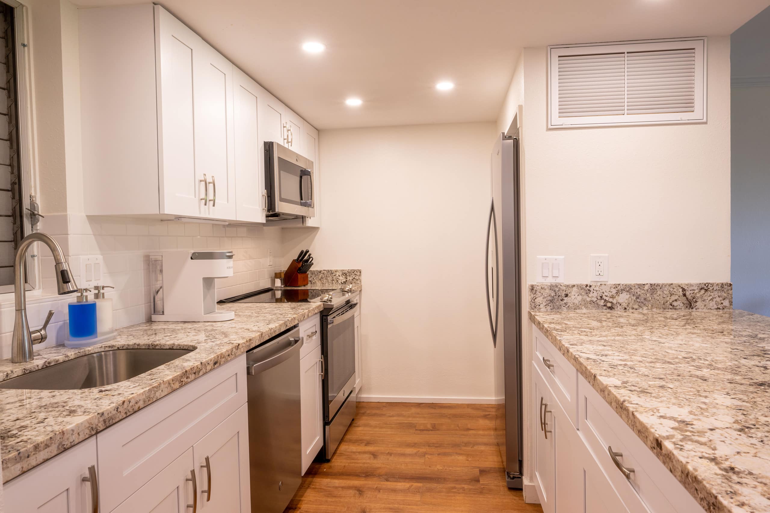 Condo in Lahaina · ★4.93 · 1 bedroom · 3 beds · 1 private bath - Image 7