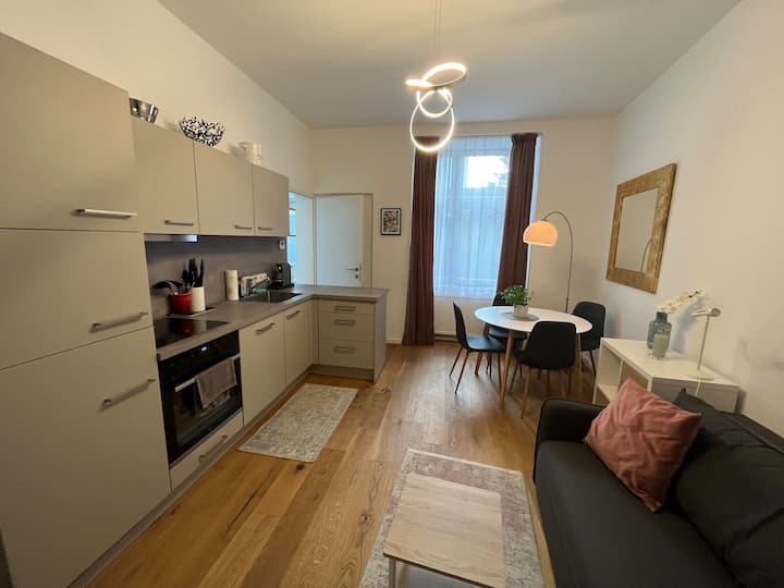 Modernes Studio In Gründerzeithaus In 1170 Wien - Wien