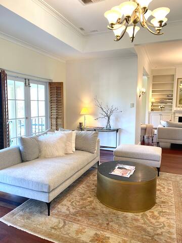 French river-view family house gallery image 4