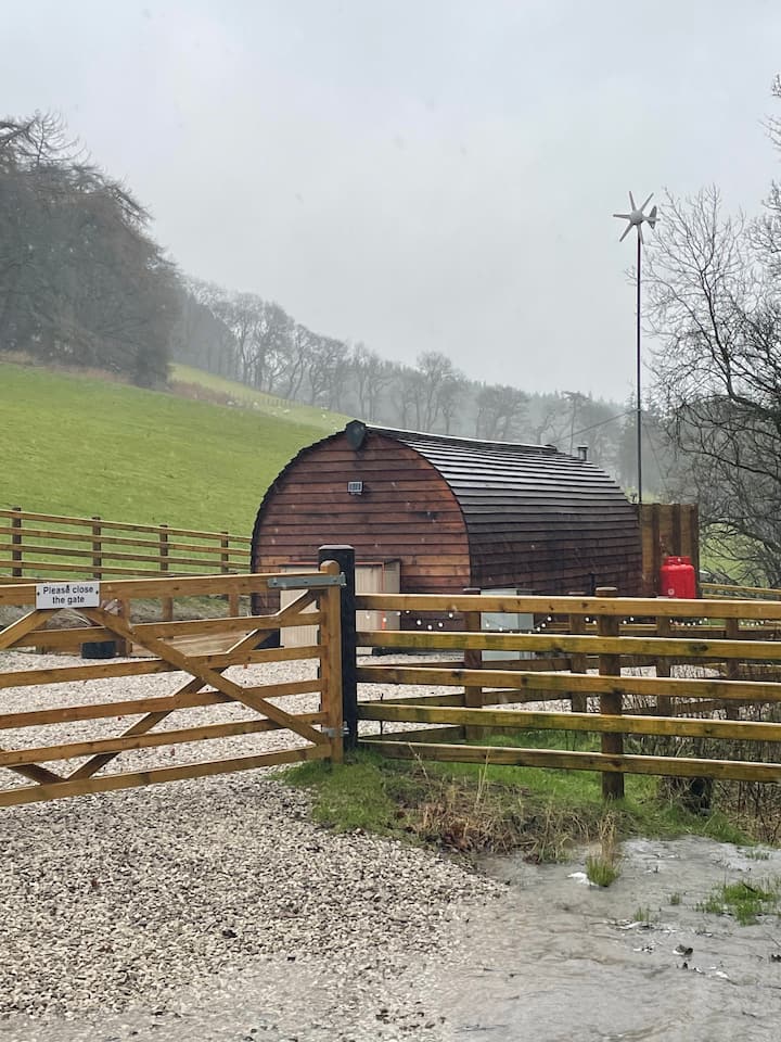 Welsh Glamping pod photo 4