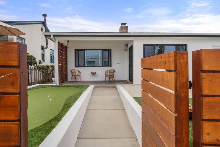 Spectacular Coastal Farmhouse 4BR in Ocean Beach! gallery image 5