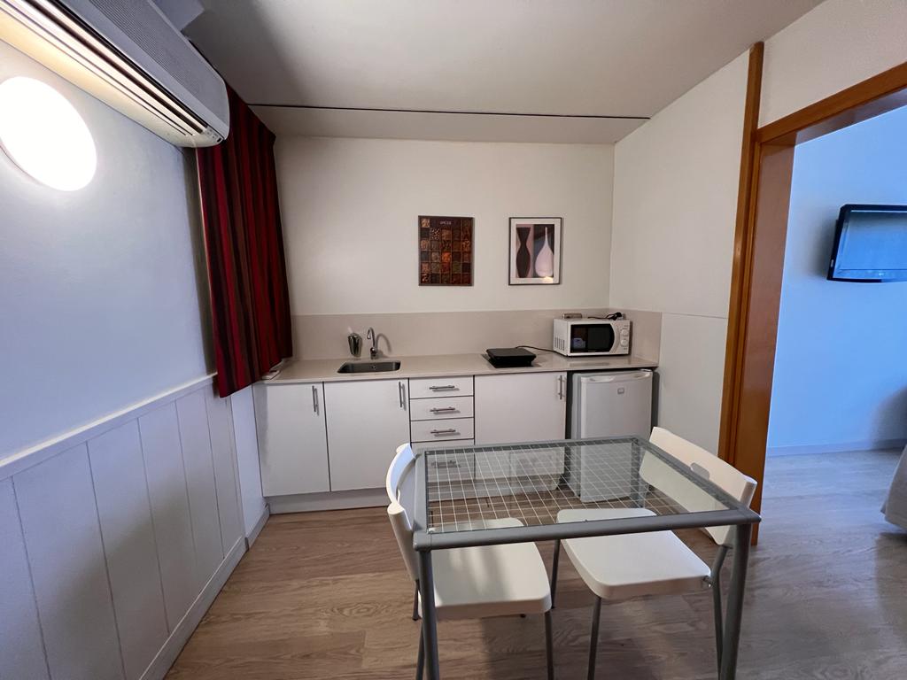 Top performing Airbnb: Apartment Sant Pau in El Guinardó