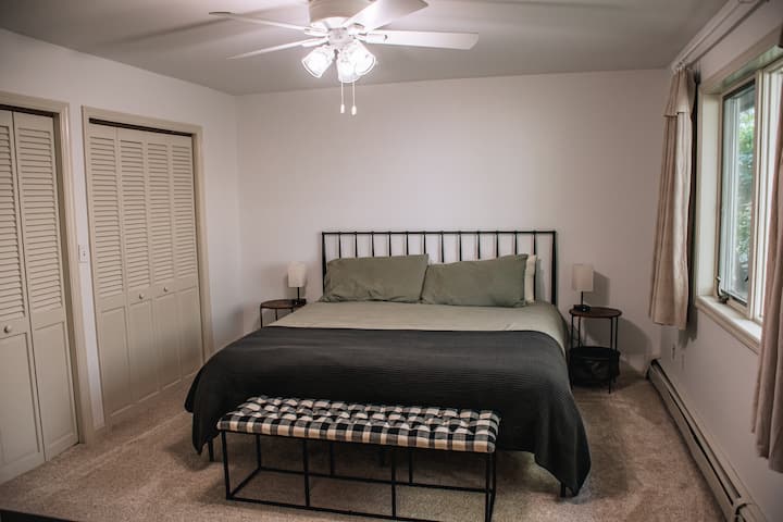 ห้องนอน 3: เตียงคิงไซส์ 1 หลัง