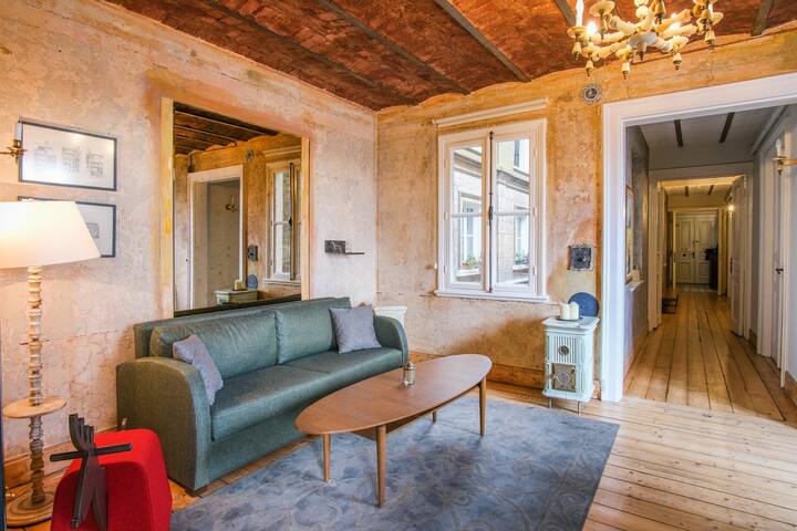 Epic 3 bedroom 2 bathroom at Istiklal Street gallery image 3